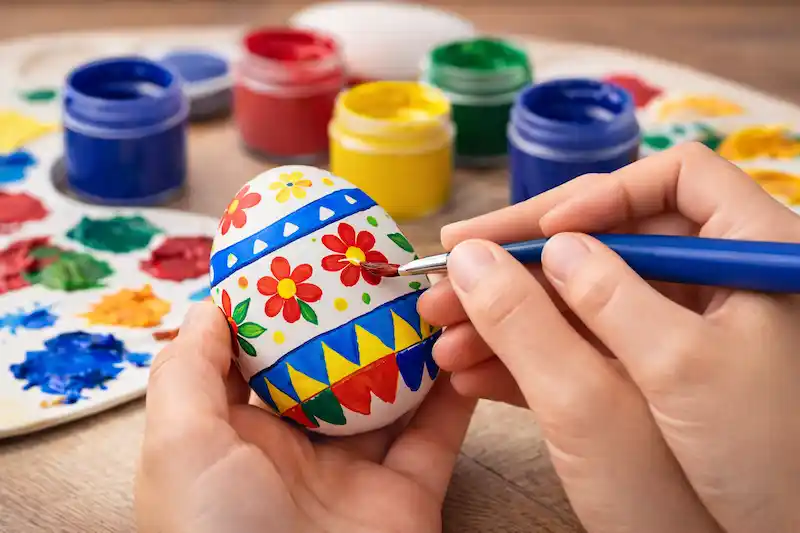 تخم مرغ رنگی با گواش